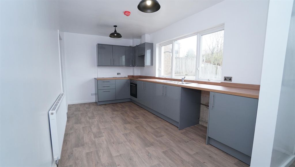 Property photo 3 of 12 Dsc01105.Jpg