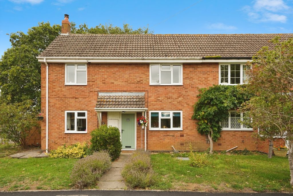 Property photo 1 of 15 Photo