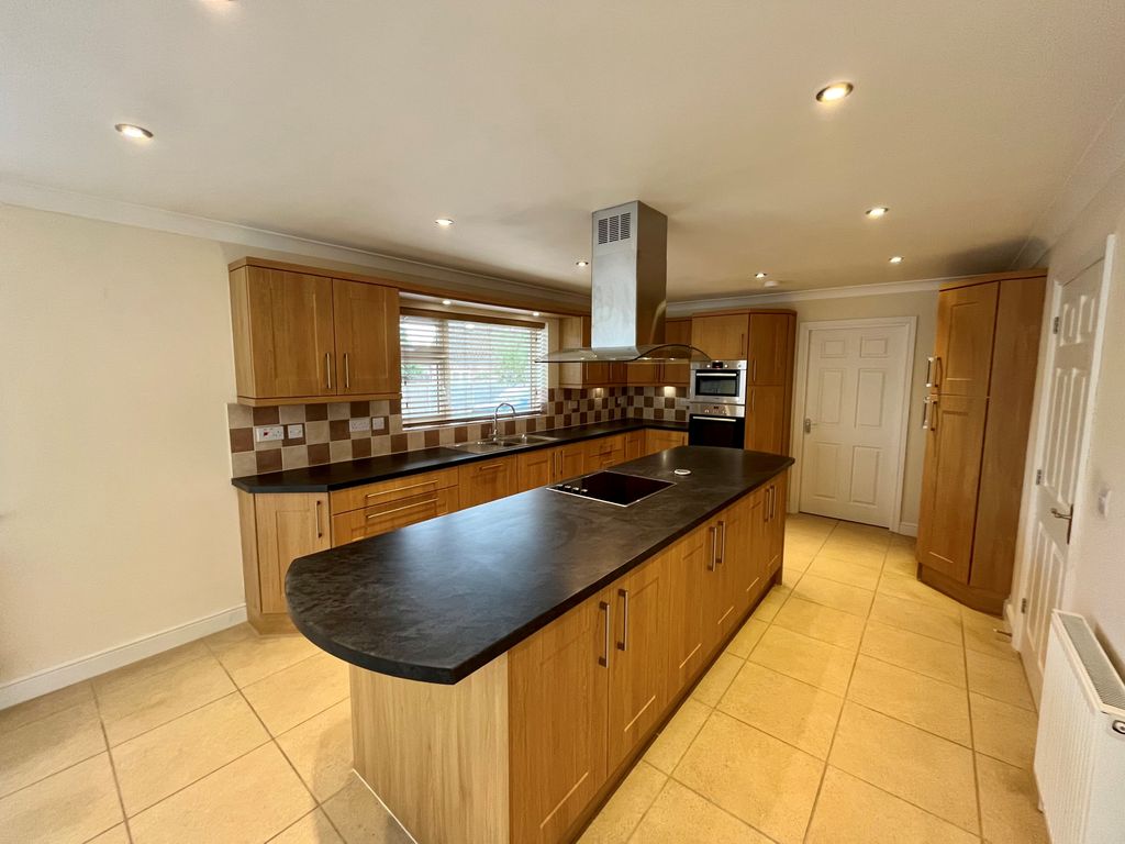 Property photo 2 of 16 View
