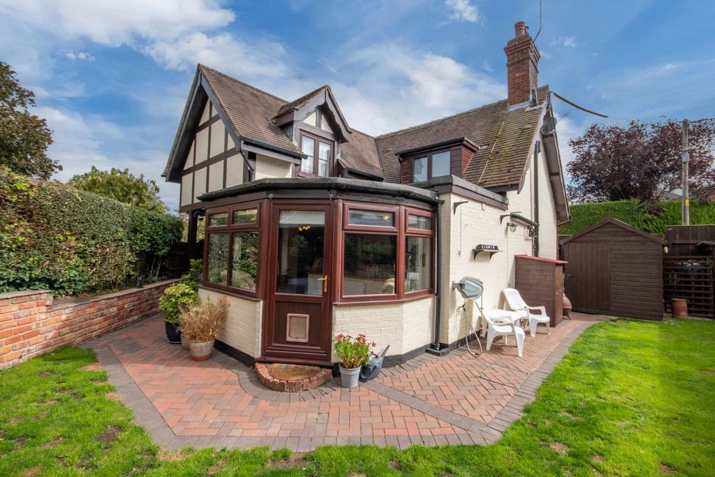 Property photo 1 of 23