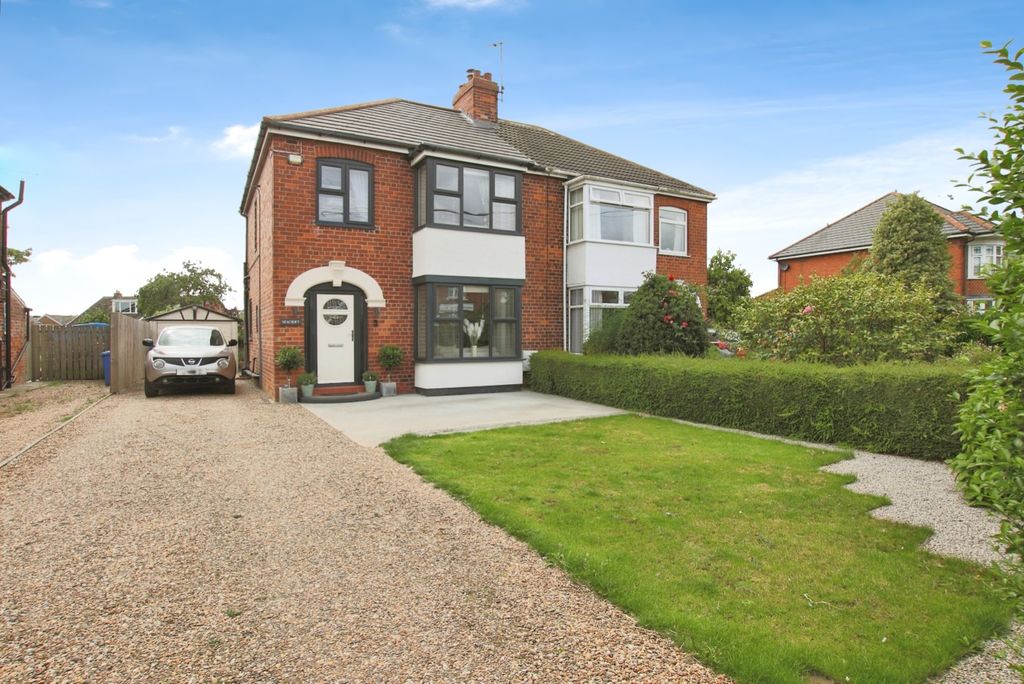 Property photo 1 of 27 4231952