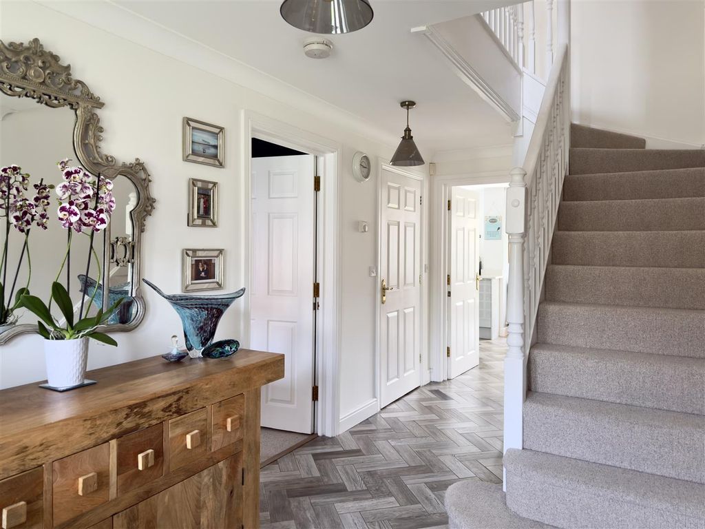Additional image 13 of 5 bed detached house for saleClos Cradog, Penarth CF64