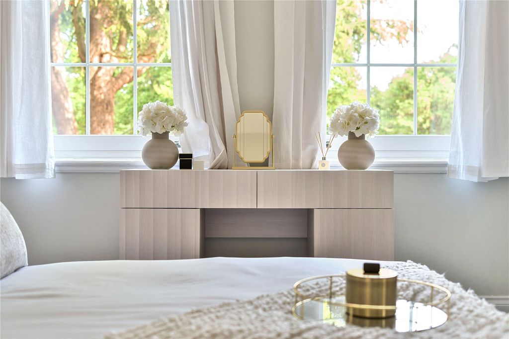 Property photo 3 of 13 Picture No. 10