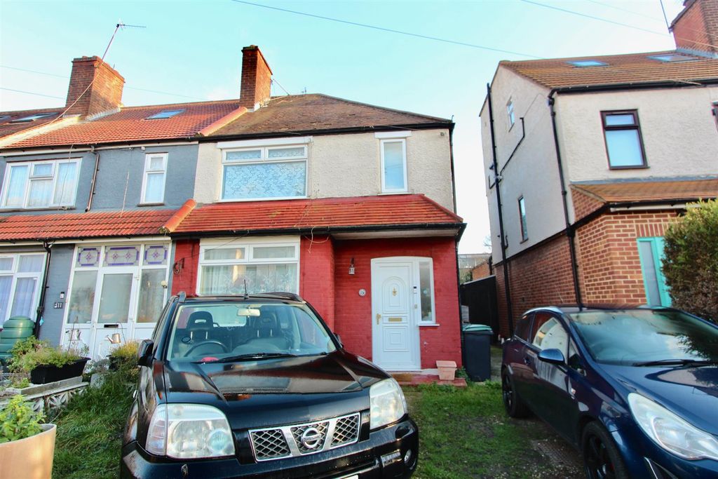 Property photo 1 of 14 Coombe Road, N22