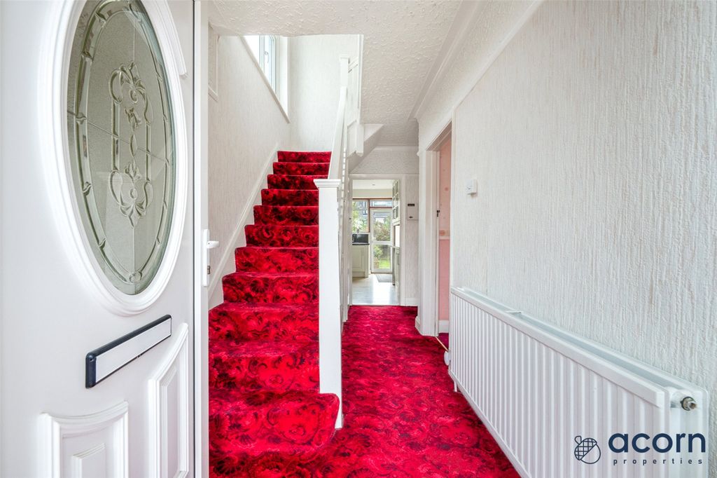 Property photo 2 of 21 Picture No. 18