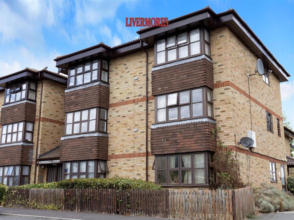 Property photo 1 of 13 Kingsdale Court 1d.Jpg