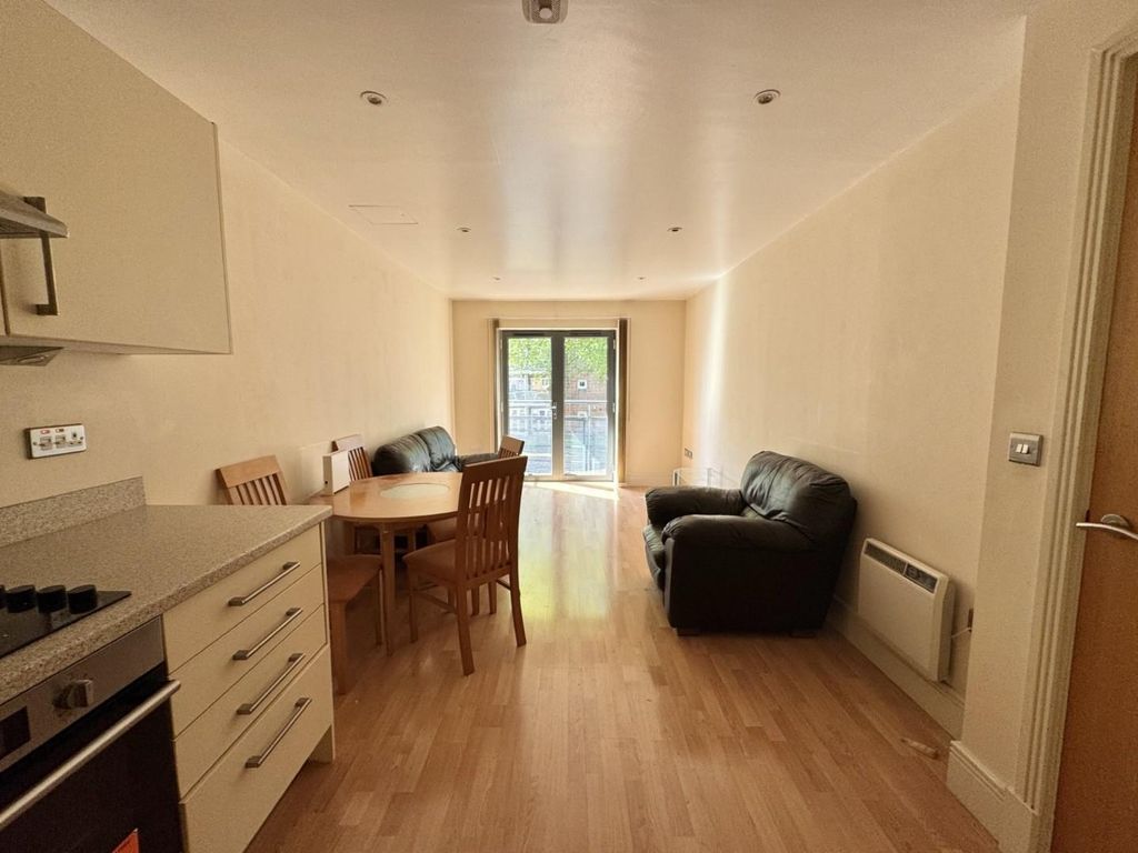 Property photo 2 of 7 5.Jpg