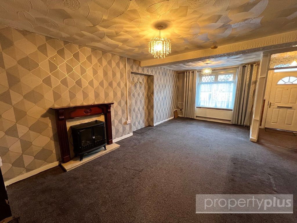 Property photo 2 of 11 Picture No. 07