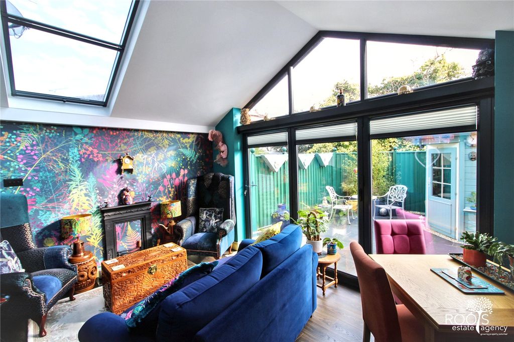 Property photo 2 of 13 Picture No. 05