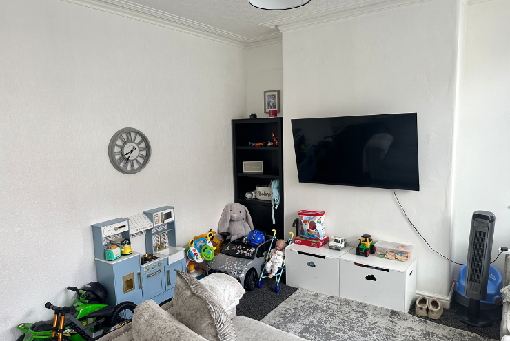 Property photo 3 of 9