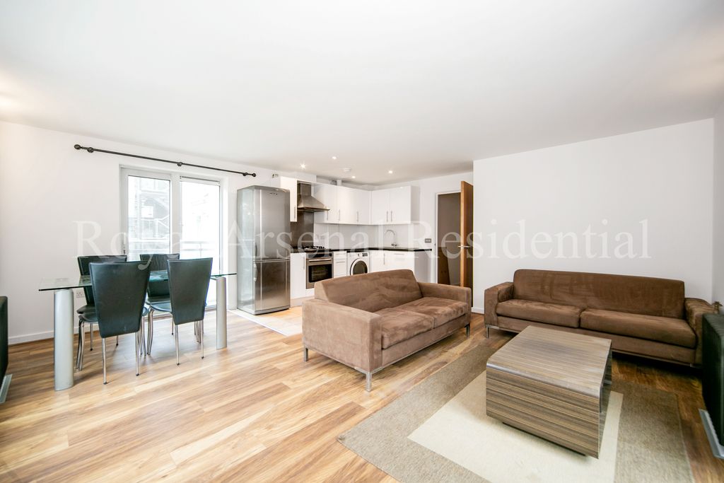 Property photo 2 of 14