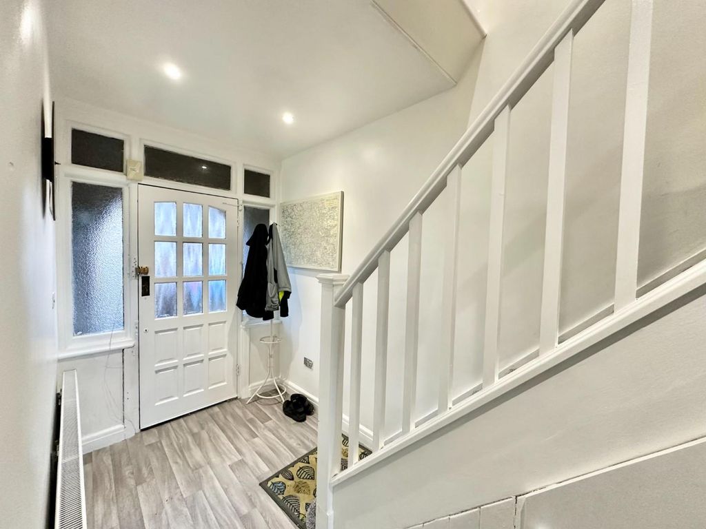 Property photo 2 of 12 Img_0345.Jpg