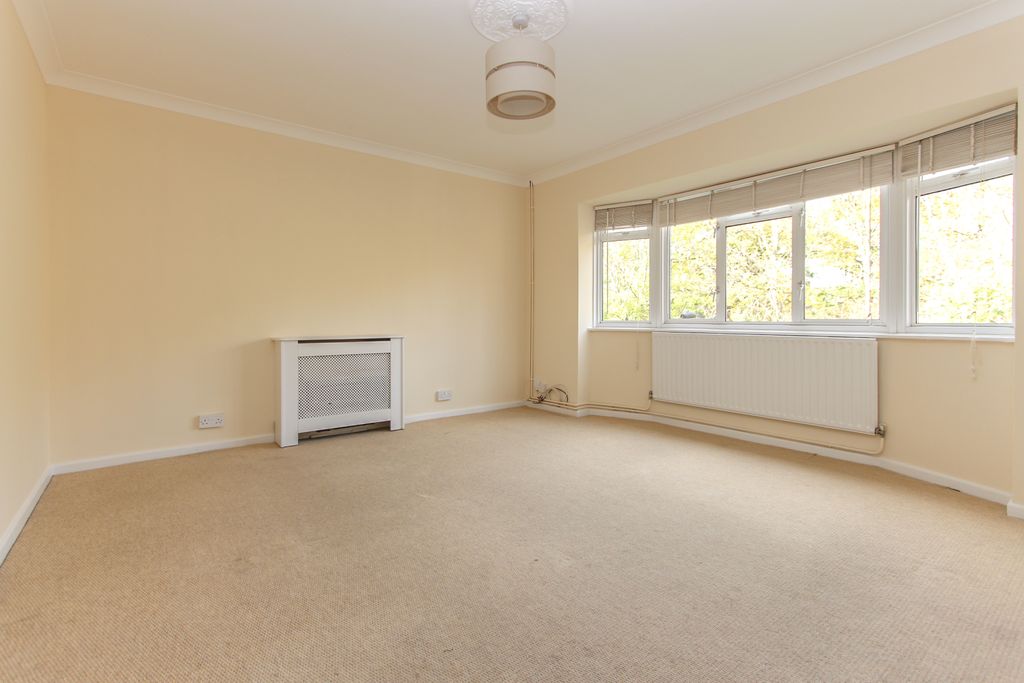 Property photo 2 of 9 Photo 04