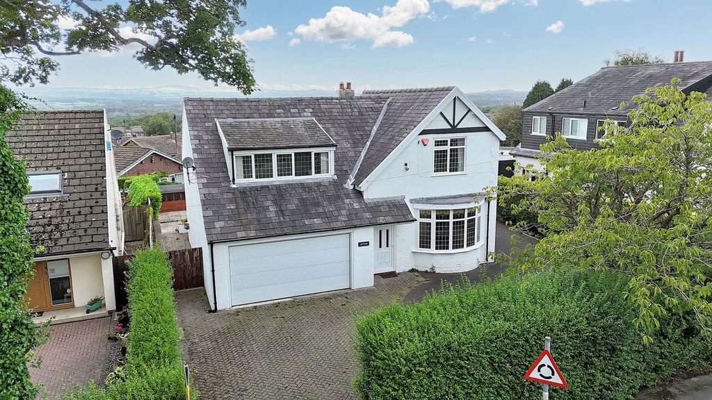 Property photo 1 of 29