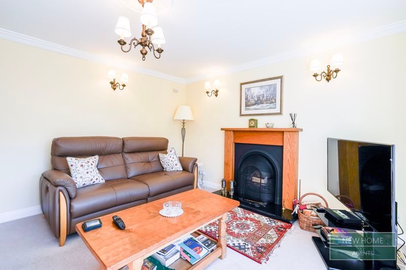 Property photo 3 of 24 Photo 13