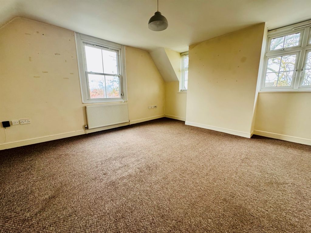 Property photo 3 of 8