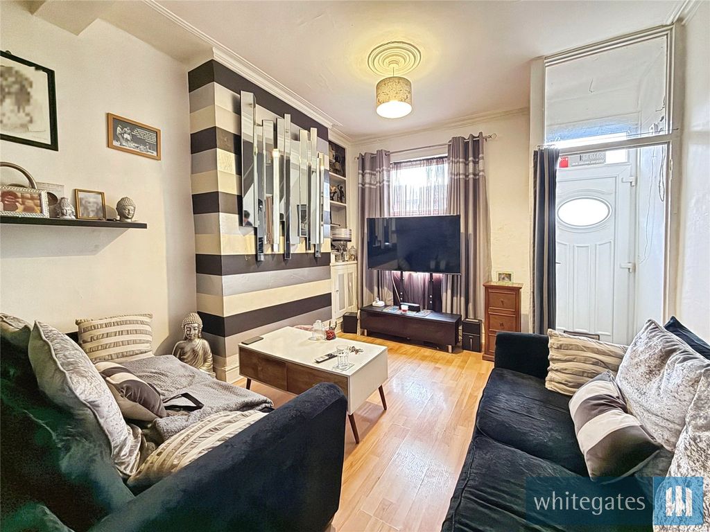 Property photo 3 of 7 Picture No. 07