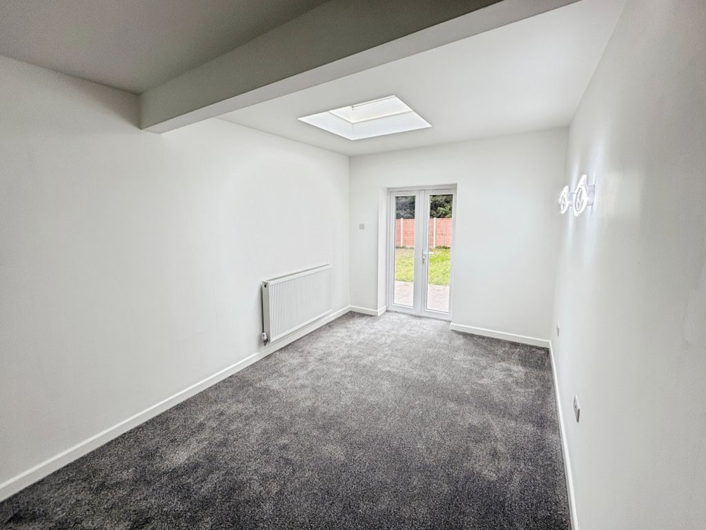 Property photo 3 of 8 Living Room