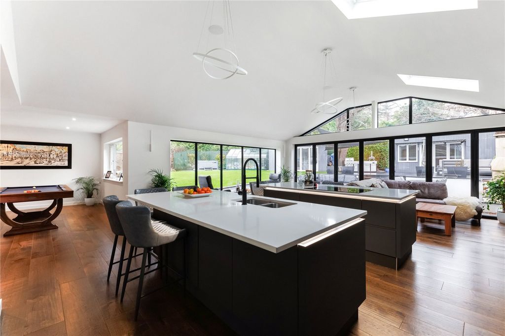Property photo 1 of 20 Kitchen/Diner