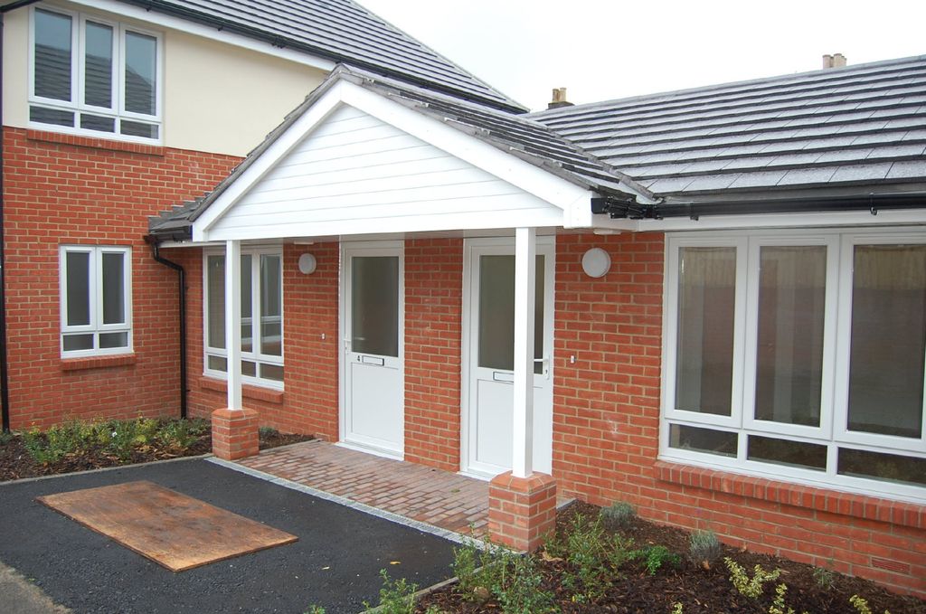 Property photo 1 of 6