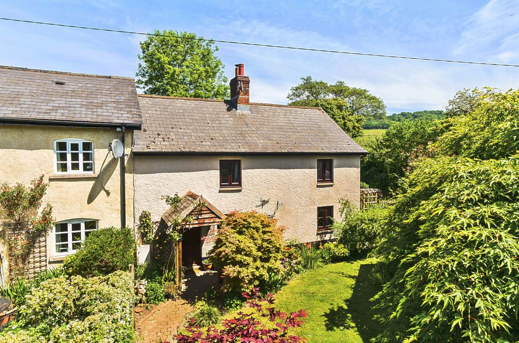 Property photo 1 of 37 1290092-1-6825d81...