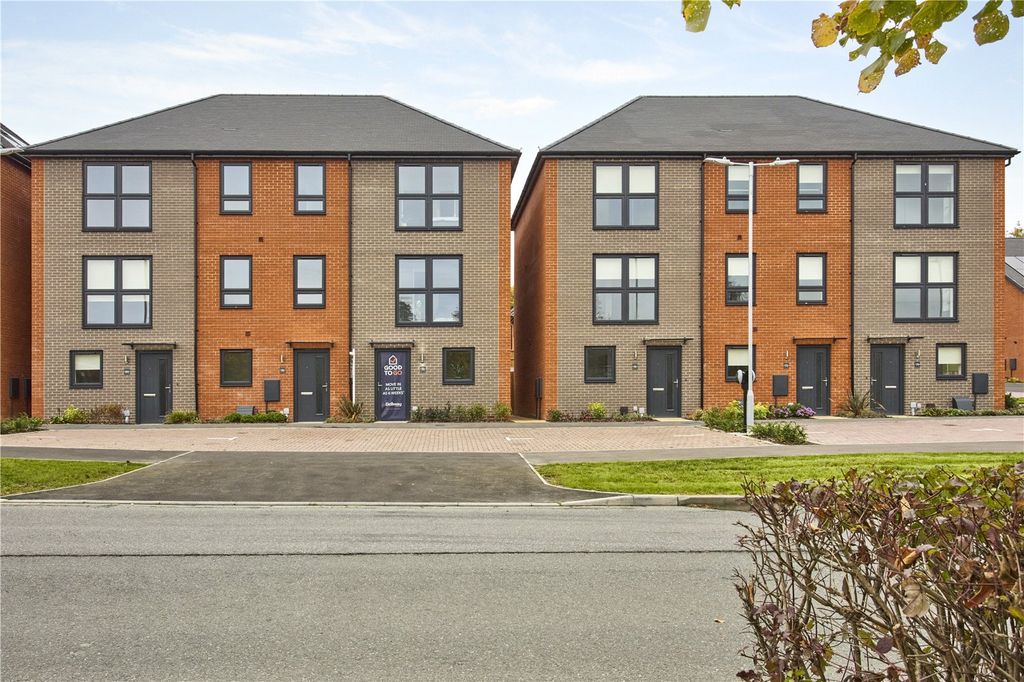 Property photo 2 of 13 External