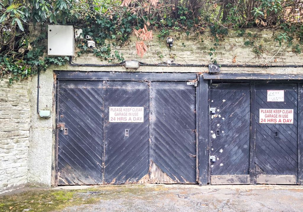 Property photo 1 of 1