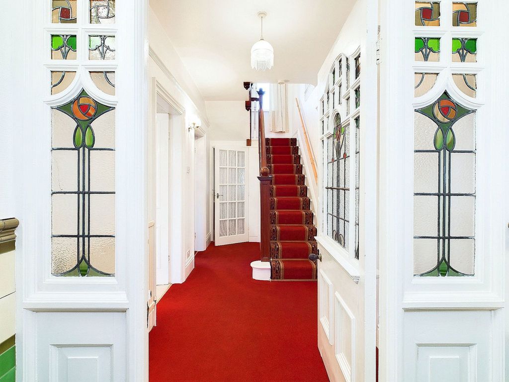 Property photo 2 of 23