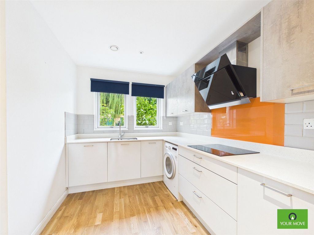 Property photo 3 of 43 Picture No. 03