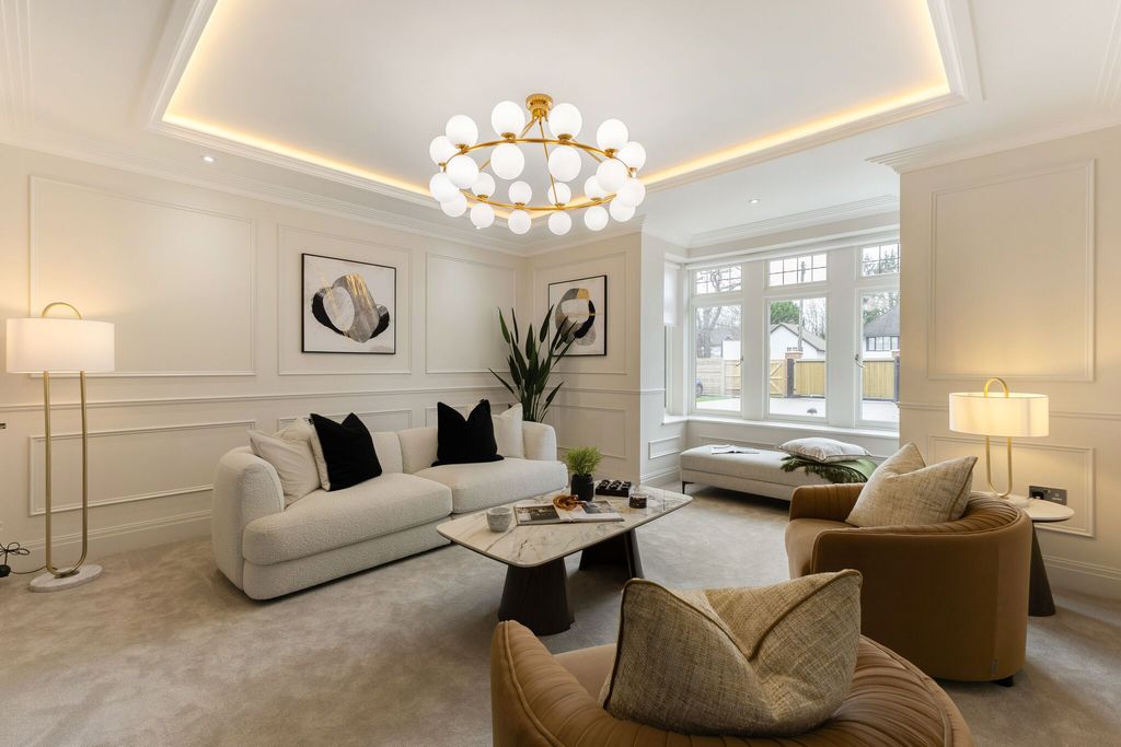 Property photo 3 of 17 Photo Of Show Home