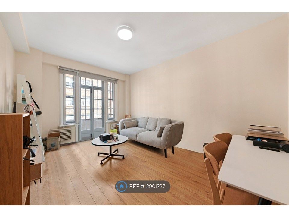 Property photo 2 of 9