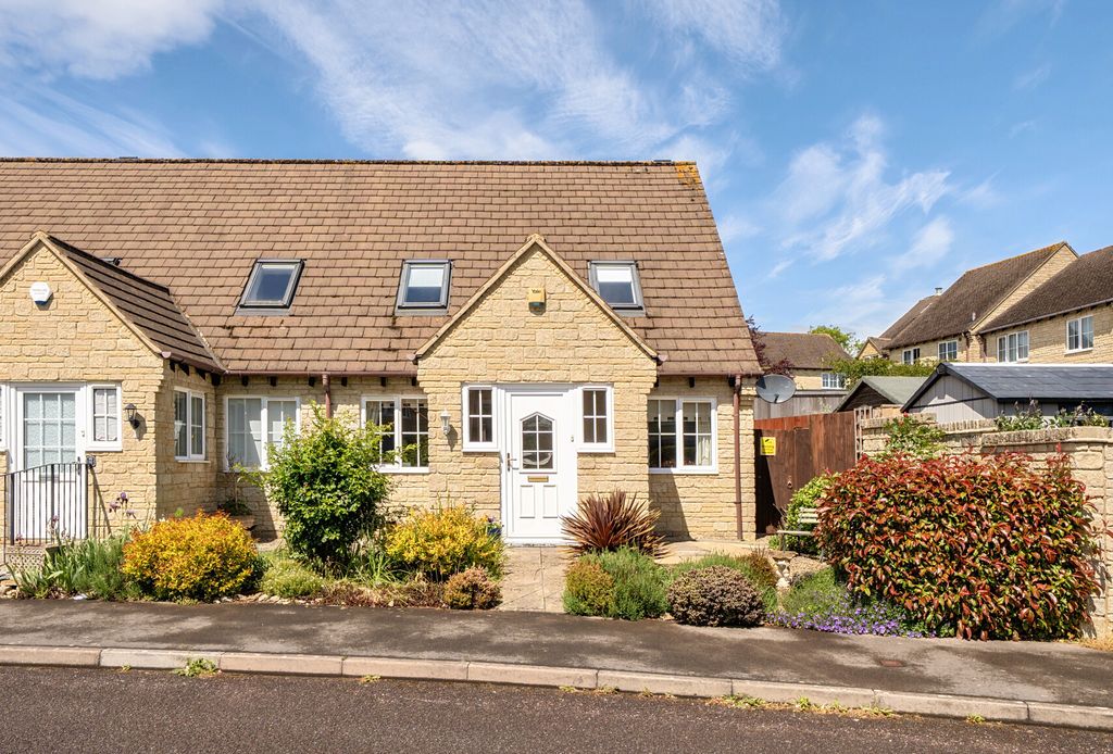 Property photo 1 of 25 1457080-24-6A0603...