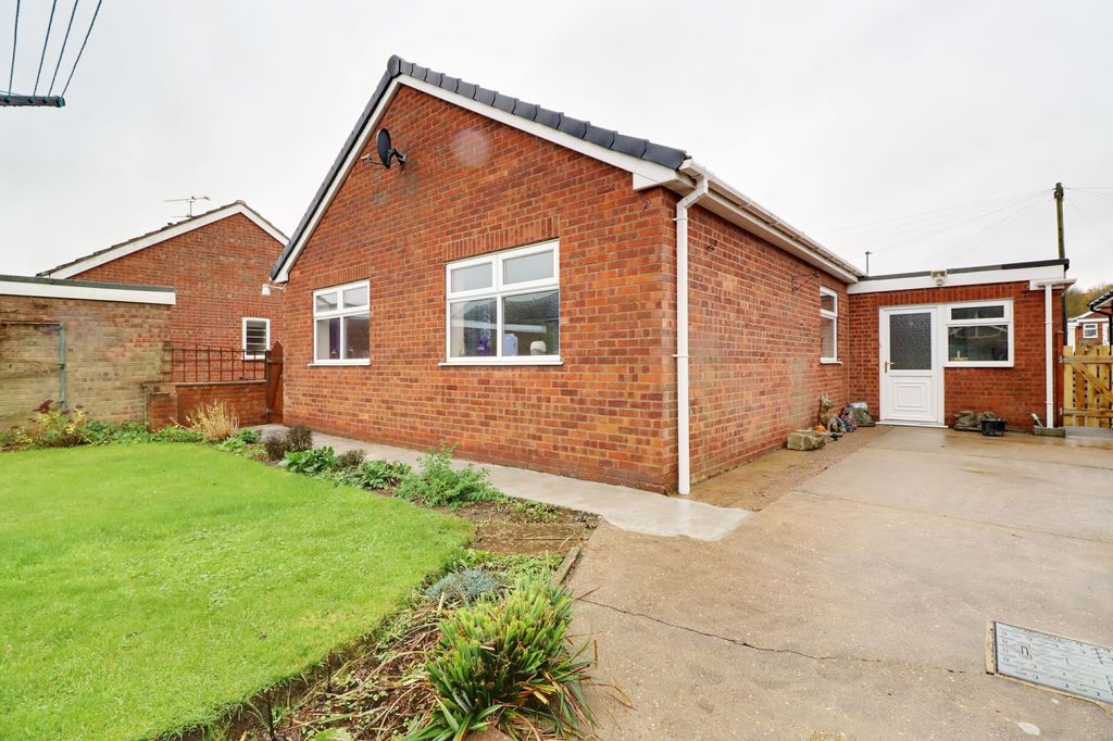 Property photo 3 of 19 Photo 19