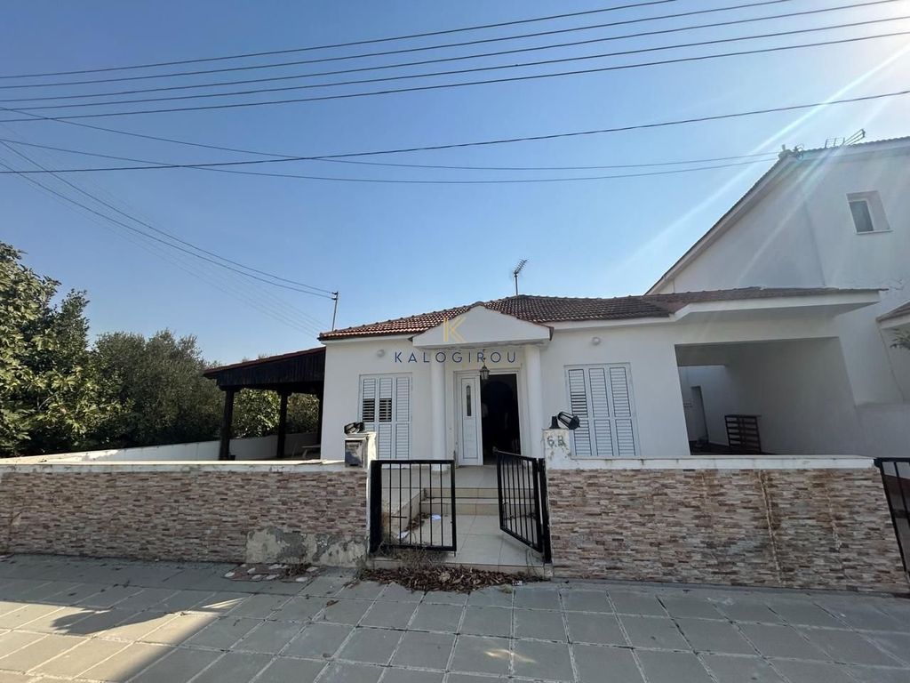Property photo 1 of 14
