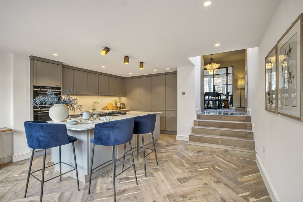 Property photo 3 of 36 Kitchen Diner