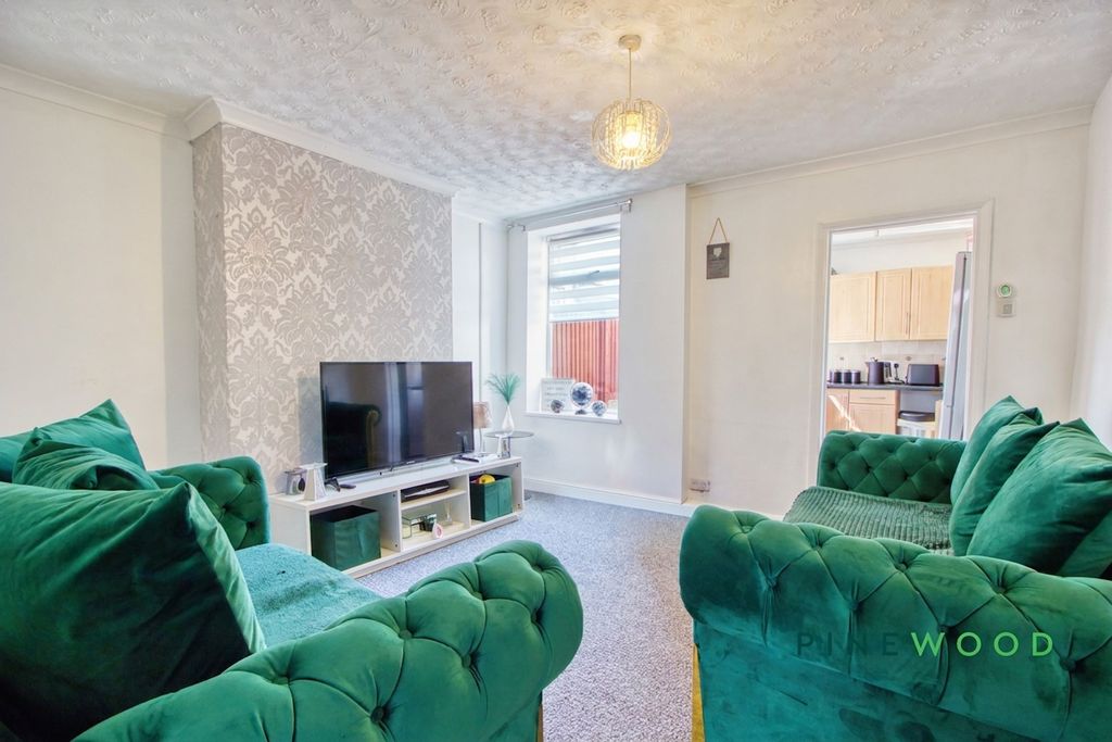 Property photo 2 of 13 Reception Room