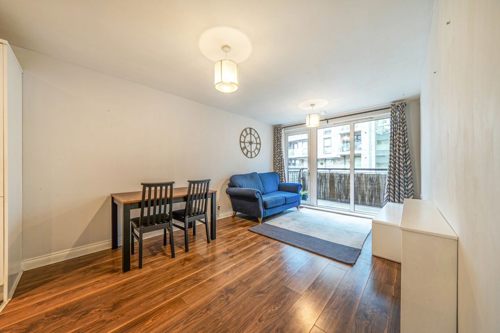 Property photo 1 of 20 1472940-1-6A23F64...