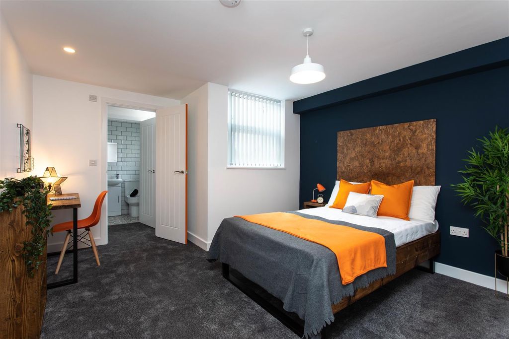 Property photo 1 of 9 76 St Georges Rd Edit-13.Jpg