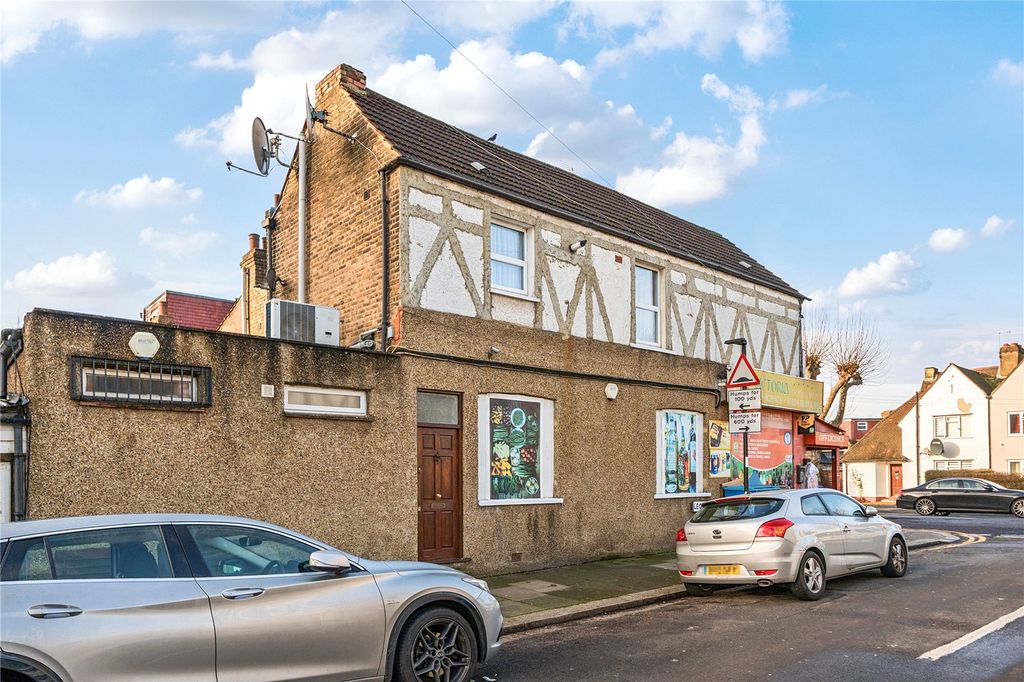 Property photo 1 of 14 Picture No. 12