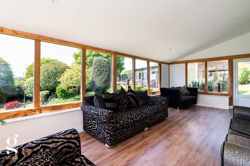 Additional image 10 of 5 bed detached house for saleNewtown, Leominster, Herefordshire HR6