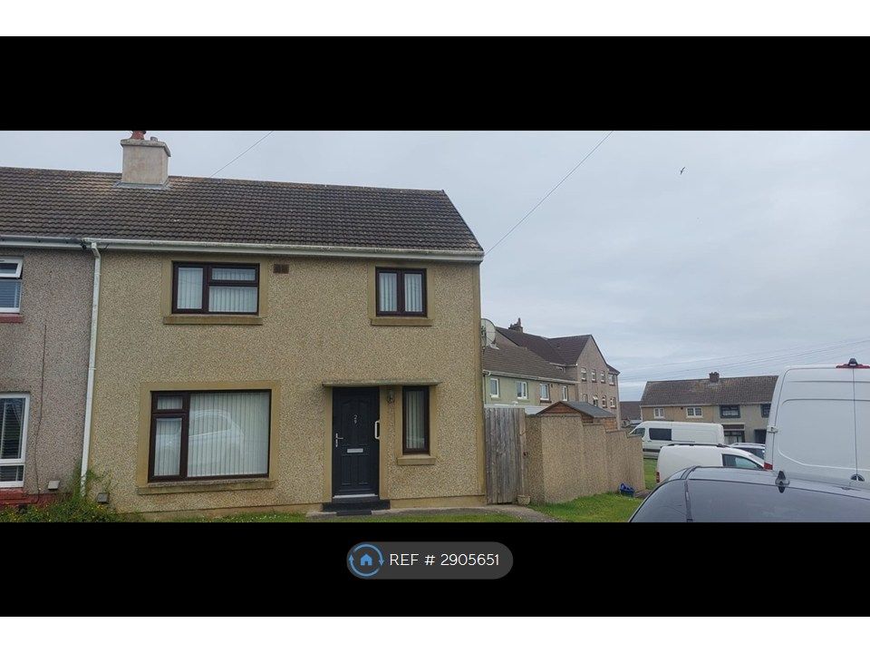 Property photo 1 of 12 Front