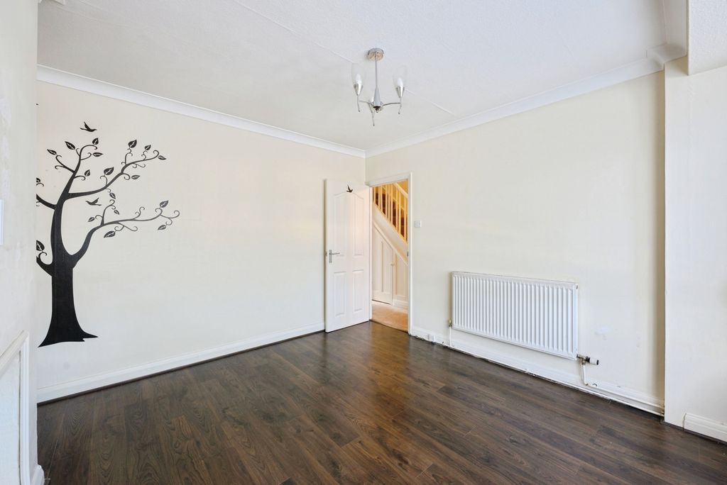 Property photo 2 of 20 Reception Room
