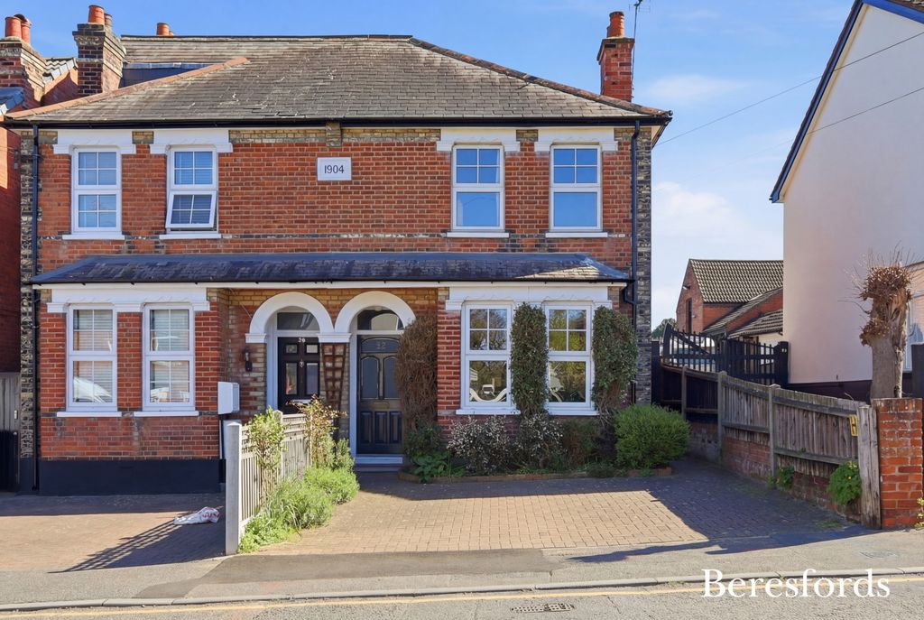 Property photo 1 of 31 Front