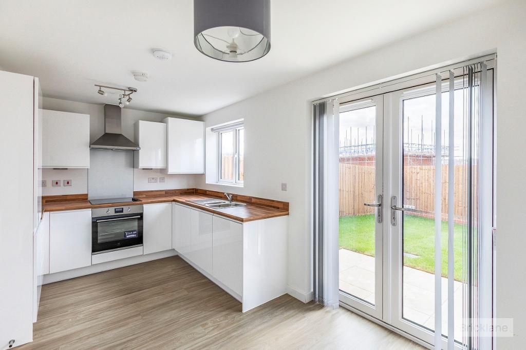 Property photo 2 of 13 Kitchen