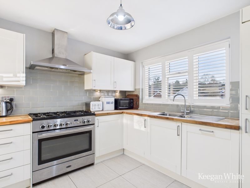 Property photo 2 of 18 Photo 35