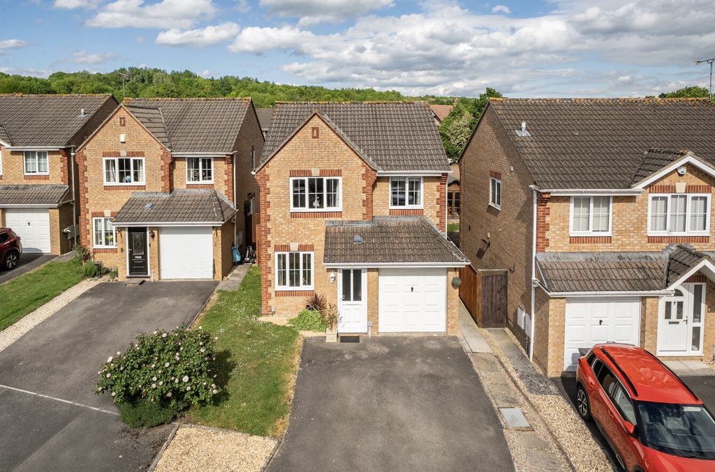 Property photo 1 of 14 145785016A021Ea71Aae