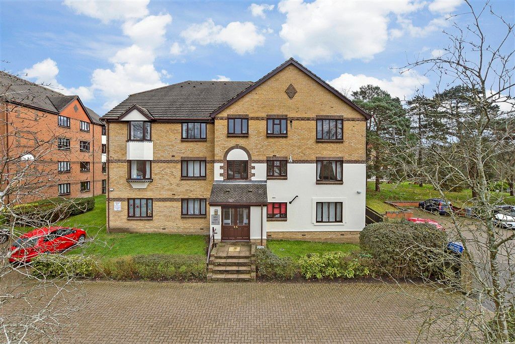 Property photo 1 of 14 External (Web)