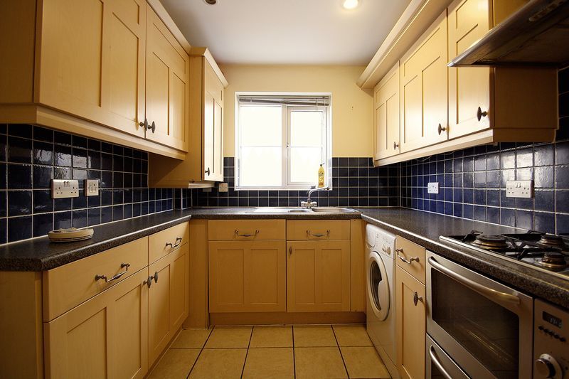 Property photo 2 of 9 Photo 12