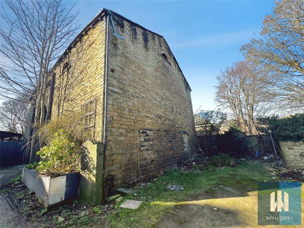 Property photo 3 of 15 Picture No. 07