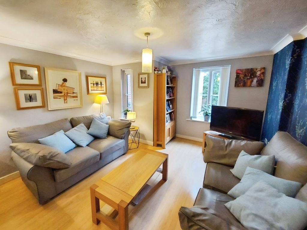 Property photo 2 of 10 Picture No. 13